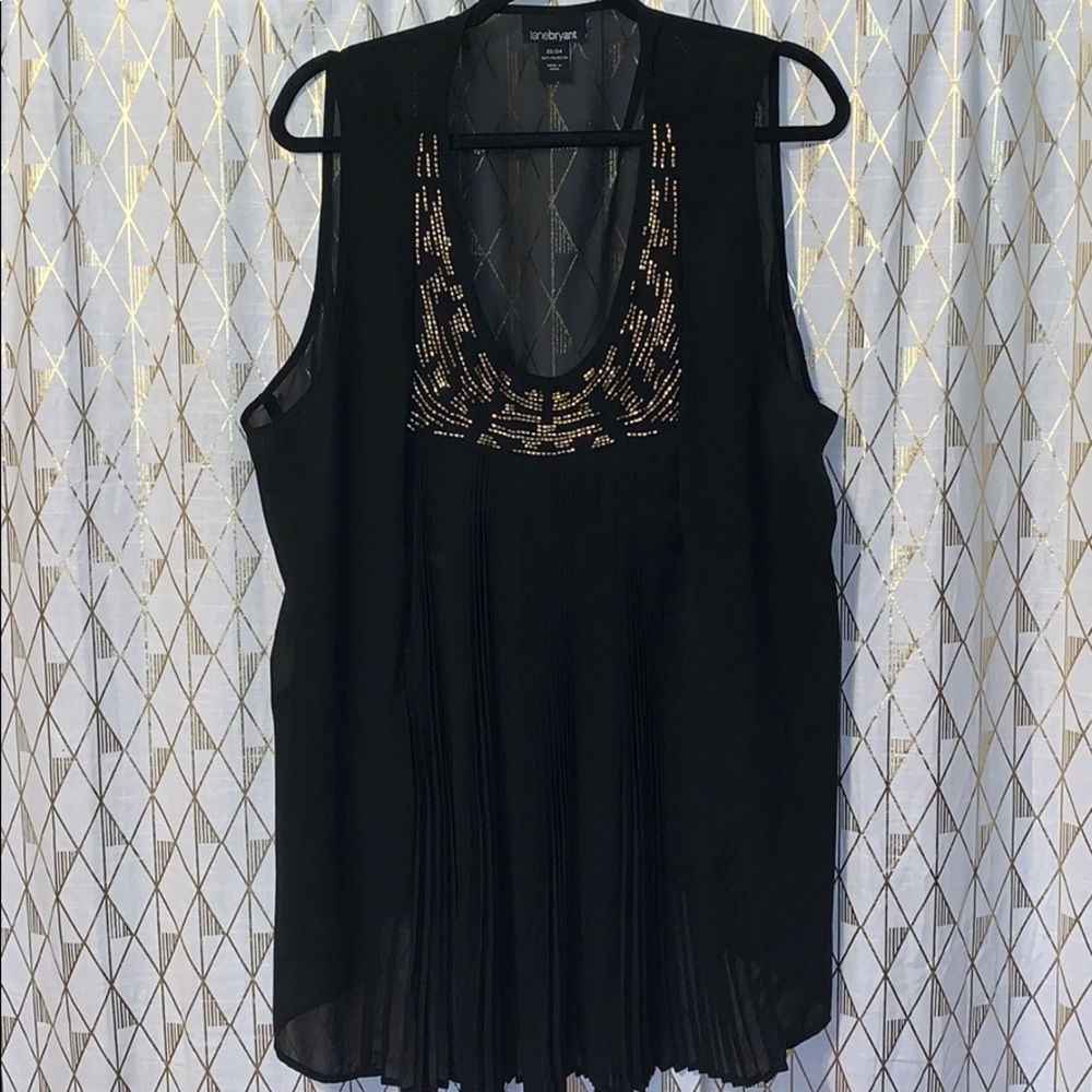 Pleated top